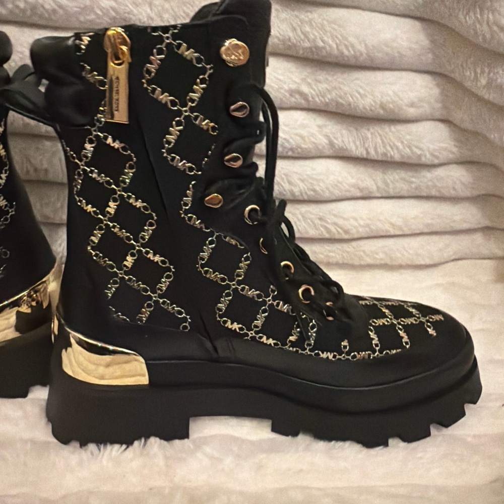 Michaels Black Combat Boots with Gold Detailing - Picture 3 of 10